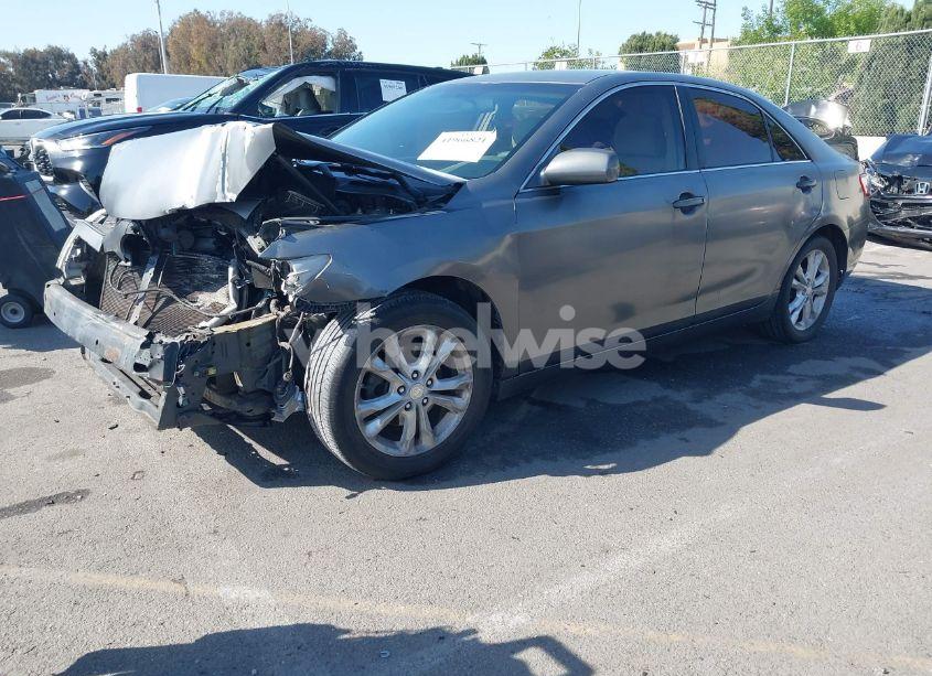 Photo 2 of 2009 Toyota Camry LE (VIN 4T1BE46K29U267099)