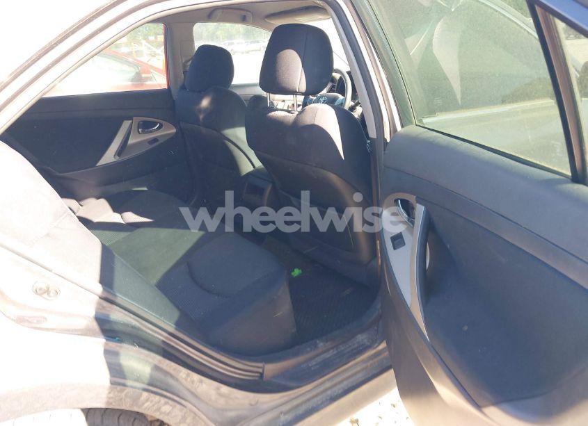 Photo 8 of 2009 Toyota Camry SE (VIN 4T1BE46K29U314650)