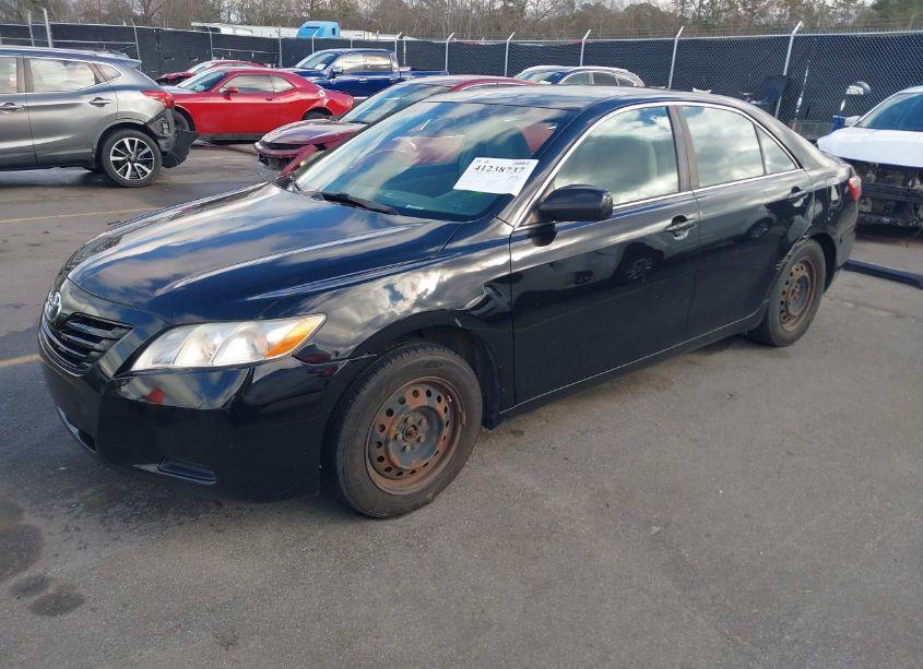 Photo 2 of 2009 Toyota Camry LE (VIN 4T1BE46K29U348037)