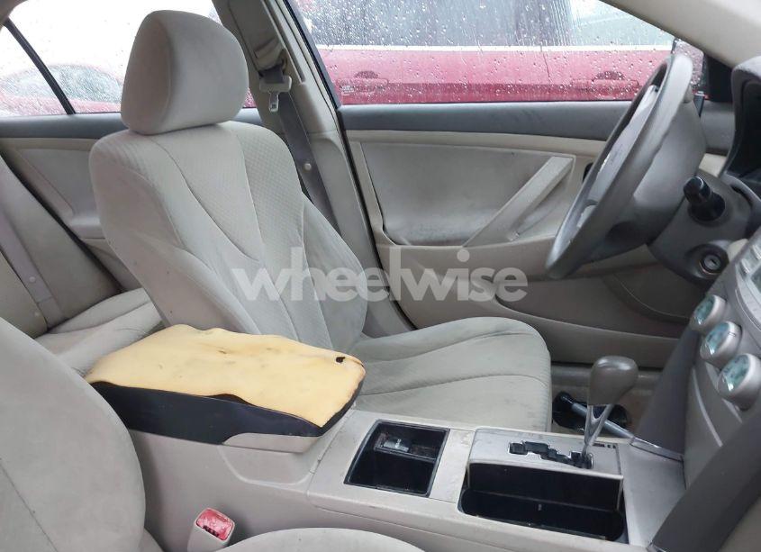 Photo 5 of 2009 Toyota Camry LE (VIN 4T1BE46K29U356025)