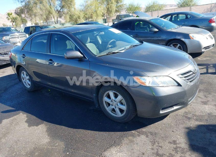 2009 Toyota Camry LE (VIN 4T1BE46K29U374301) main photo