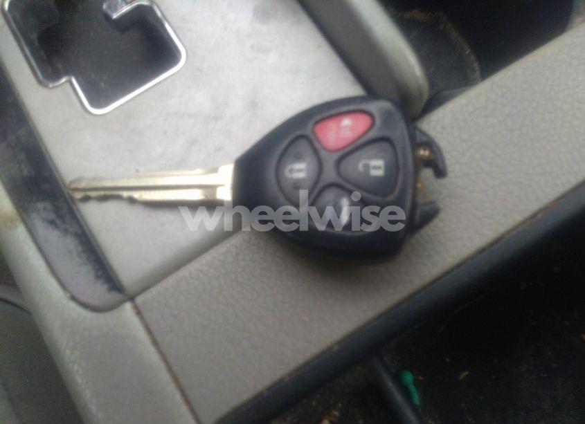 Photo 11 of 2009 Toyota Camry LE (VIN 4T1BE46K29U375707)