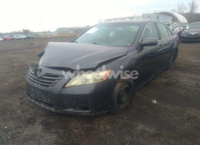 Photo 2 of 2009 Toyota Camry LE (VIN 4T1BE46K29U375707)