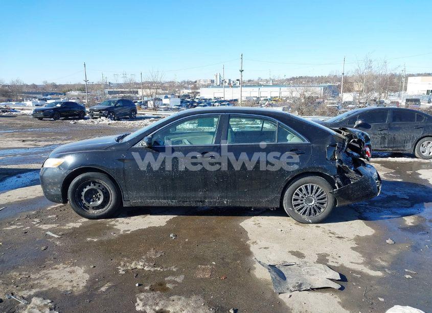 Photo 14 of 2009 Toyota Camry LE (VIN 4T1BE46K29U386366)