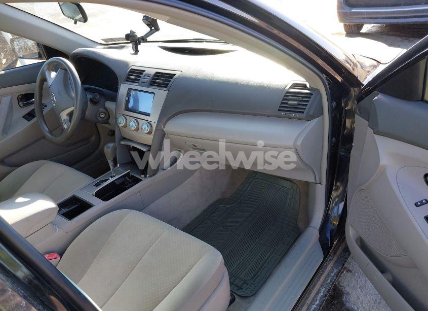 Photo 5 of 2009 Toyota Camry LE (VIN 4T1BE46K29U386366)