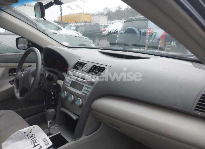 Photo 5 of 2009 Toyota Camry (VIN 4T1BE46K29U800908)