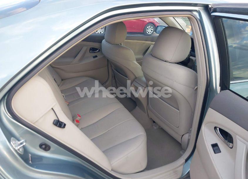 Photo 8 of 2009 Toyota Camry LE (VIN 4T1BE46K29U820690)