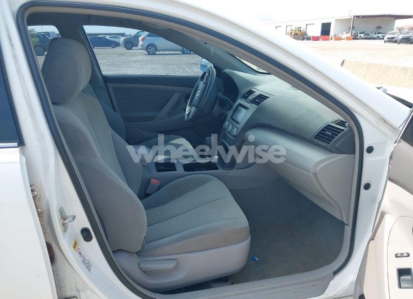 Photo 5 of 2009 Toyota Camry LE/SE/XLE (VIN 4T1BE46K29U820897)