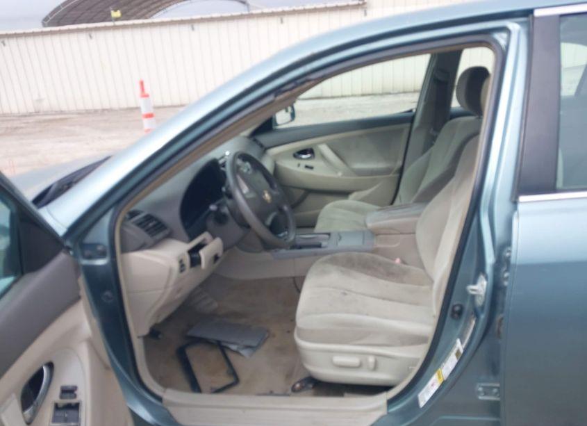 Photo 5 of 2009 Toyota Camry LE (VIN 4T1BE46K29U830779)