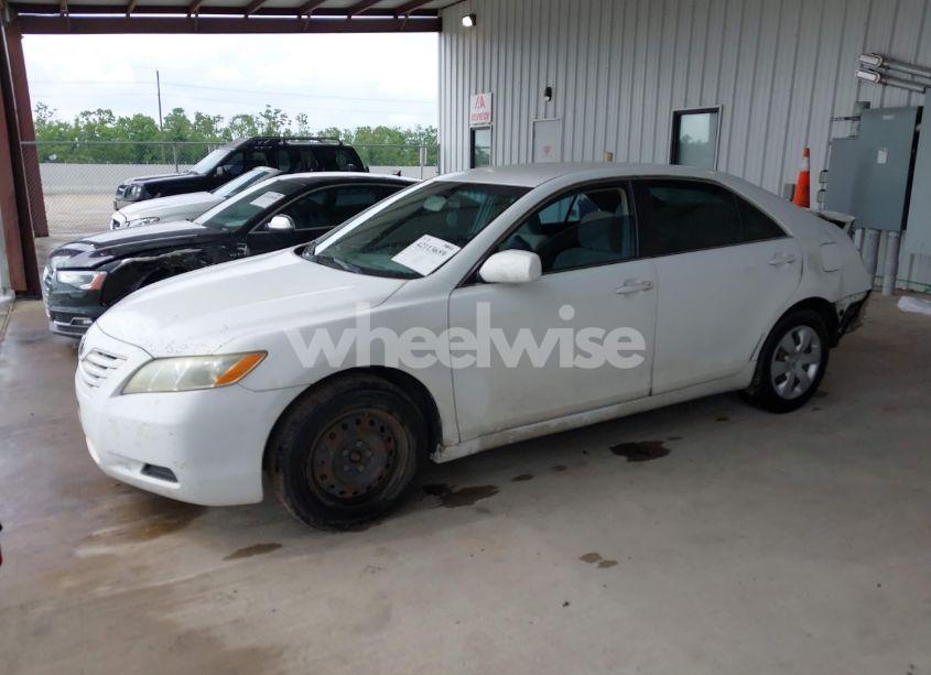 Photo 2 of 2009 Toyota Camry (VIN 4T1BE46K29U846254)