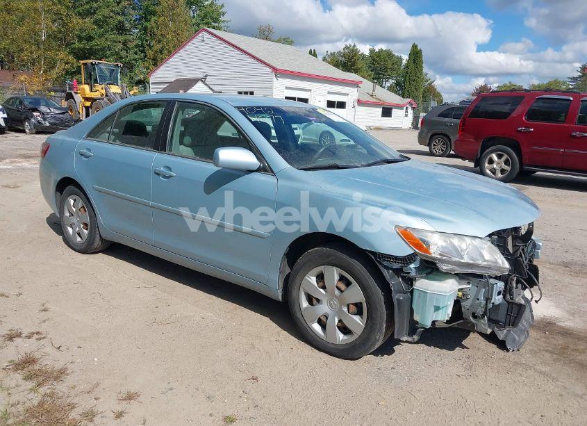 2009 Toyota Camry LE (VIN 4T1BE46K29U856105) main photo