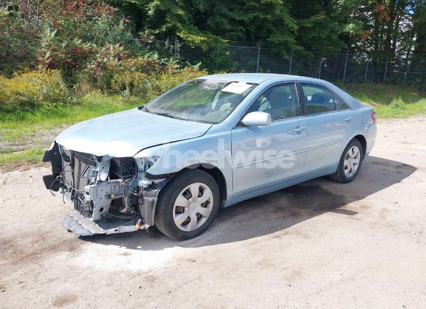 Photo 2 of 2009 Toyota Camry LE (VIN 4T1BE46K29U856105)