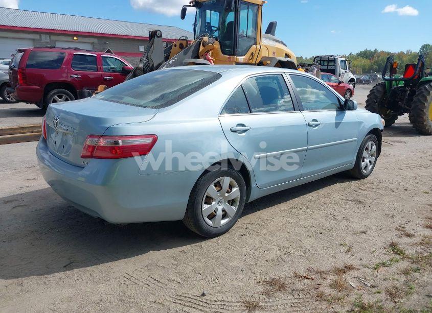 Photo 4 of 2009 Toyota Camry LE (VIN 4T1BE46K29U856105)