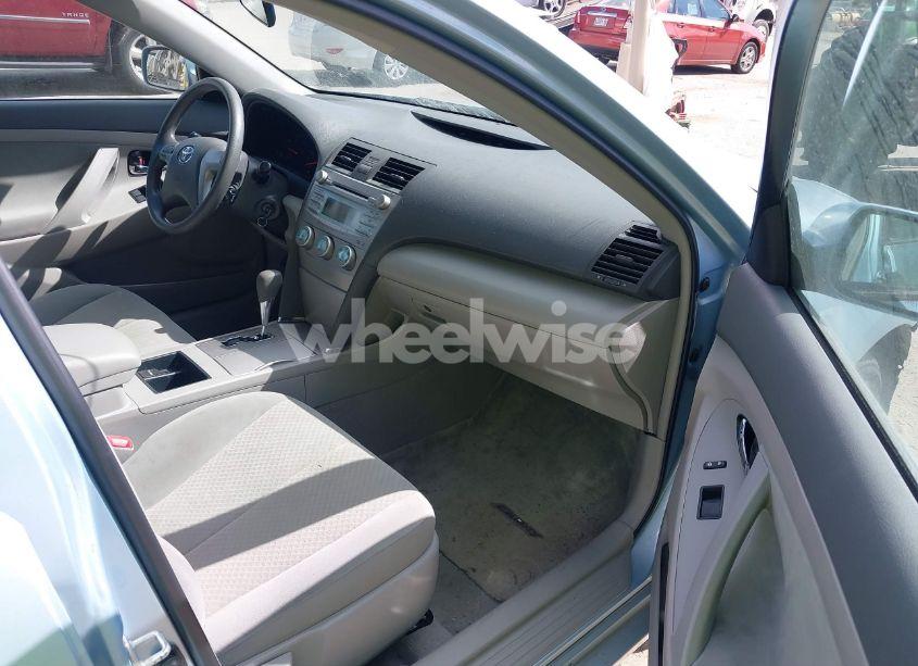 Photo 5 of 2009 Toyota Camry LE (VIN 4T1BE46K29U856105)