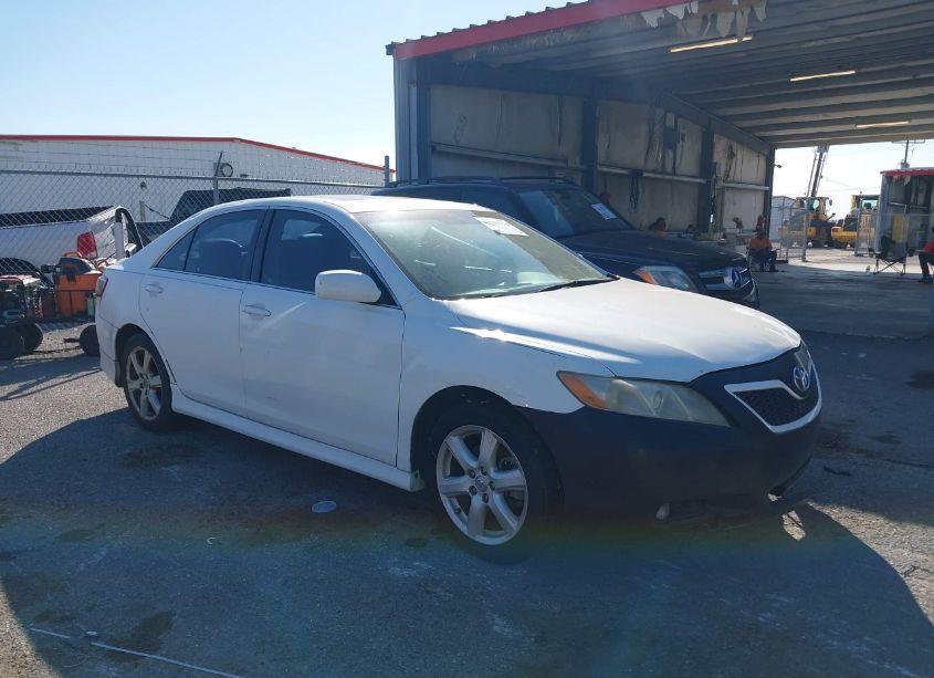 2009 Toyota Camry SE (VIN 4T1BE46K29U860753) main photo
