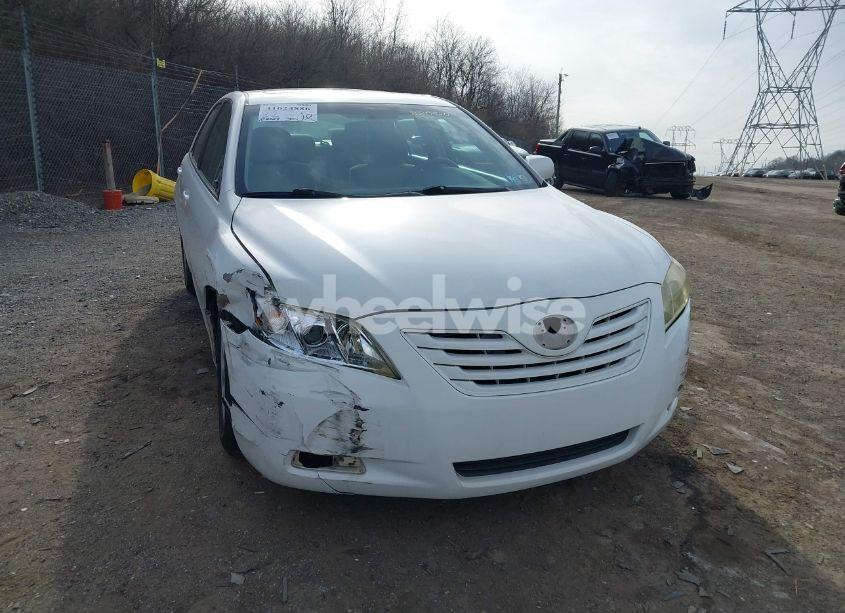 Photo 12 of 2009 Toyota Camry LE (VIN 4T1BE46K29U880520)