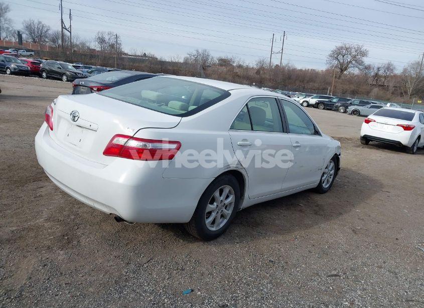 Photo 4 of 2009 Toyota Camry LE (VIN 4T1BE46K29U880520)