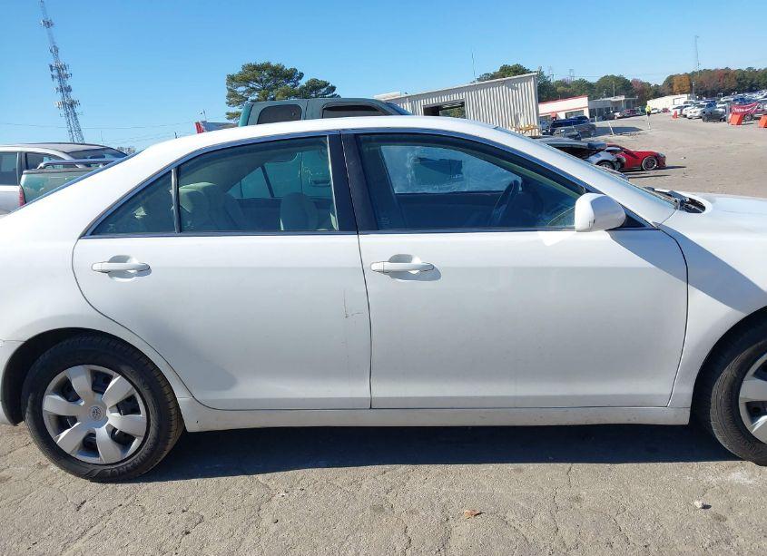 Photo 13 of 2009 Toyota Camry LE (VIN 4T1BE46K29U896460)