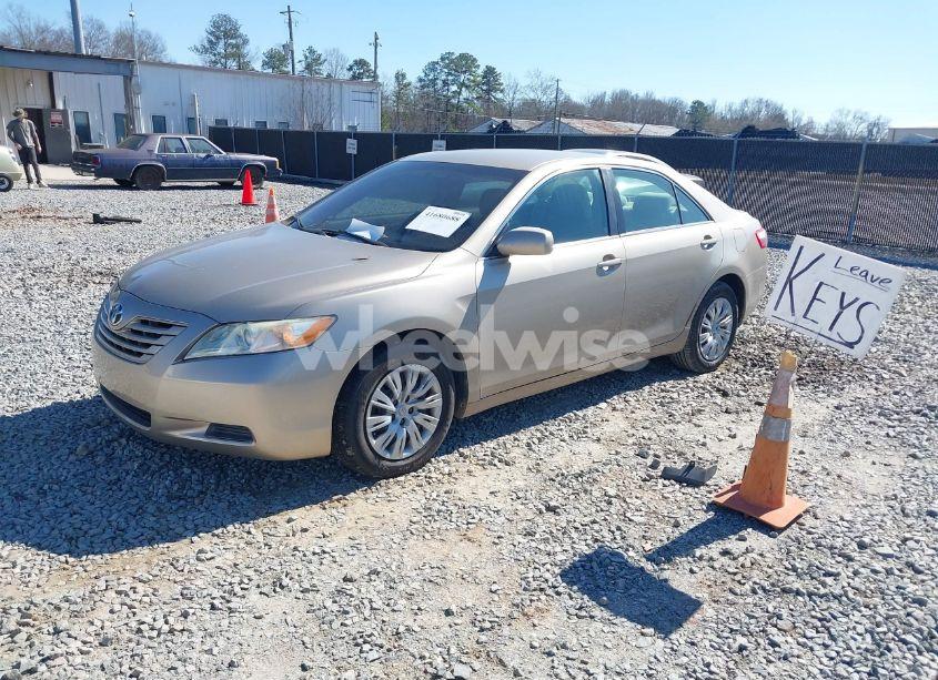 Photo 2 of 2009 Toyota Camry LE (VIN 4T1BE46K29U897933)