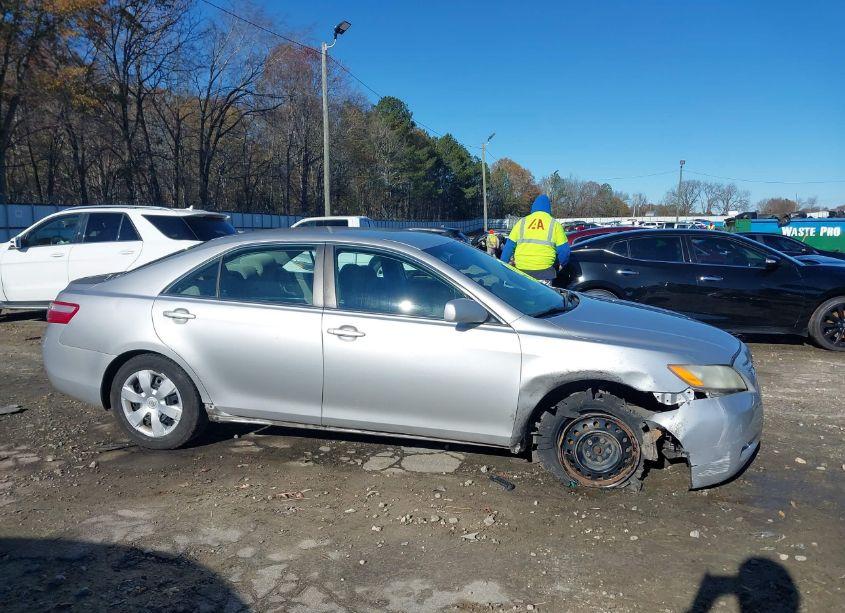 Photo 13 of 2009 Toyota Camry LE (VIN 4T1BE46K29U907974)
