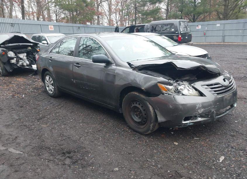 2009 Toyota Camry LE (VIN 4T1BE46K29U920661) main photo