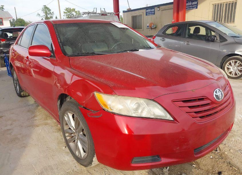 2007 Toyota Camry LE (VIN 4T1BE46K37U019067) main photo