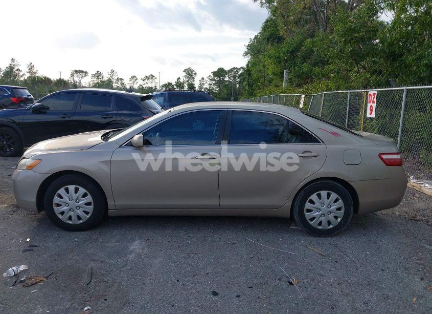 Photo 14 of 2007 Toyota Camry LE (VIN 4T1BE46K37U065451)