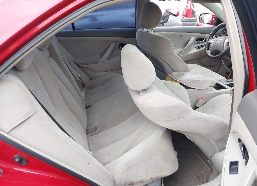 Photo 8 of 2007 Toyota Camry LE (VIN 4T1BE46K37U068155)