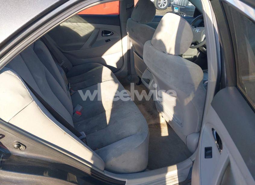 Photo 8 of 2007 Toyota Camry LE (VIN 4T1BE46K37U086543)