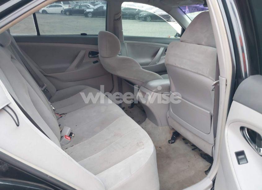 Photo 8 of 2007 Toyota Camry LE (VIN 4T1BE46K37U127916)