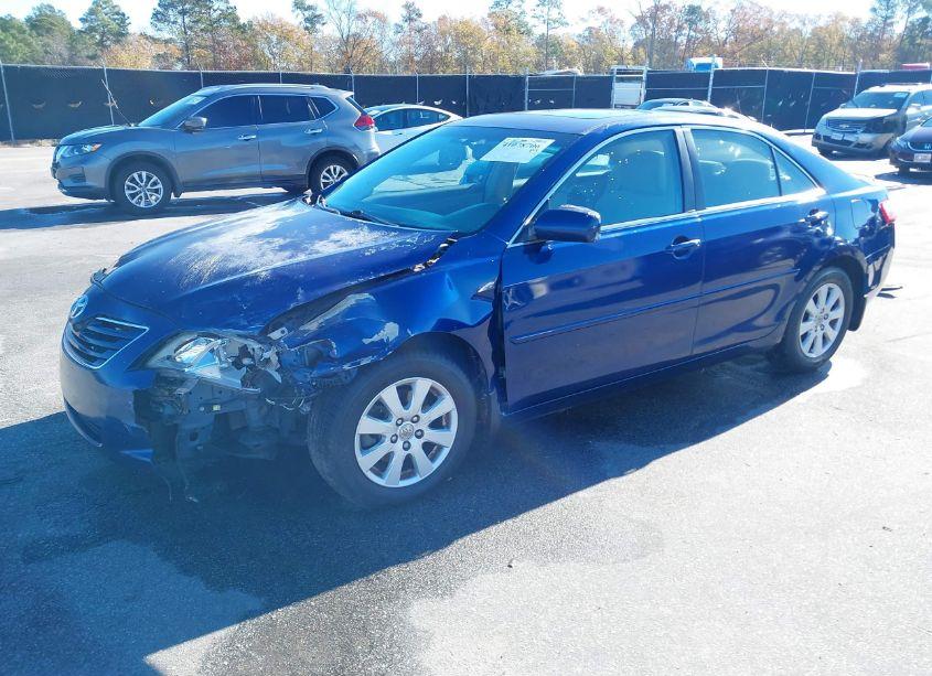 Photo 2 of 2007 Toyota Camry XLE (VIN 4T1BE46K37U158504)