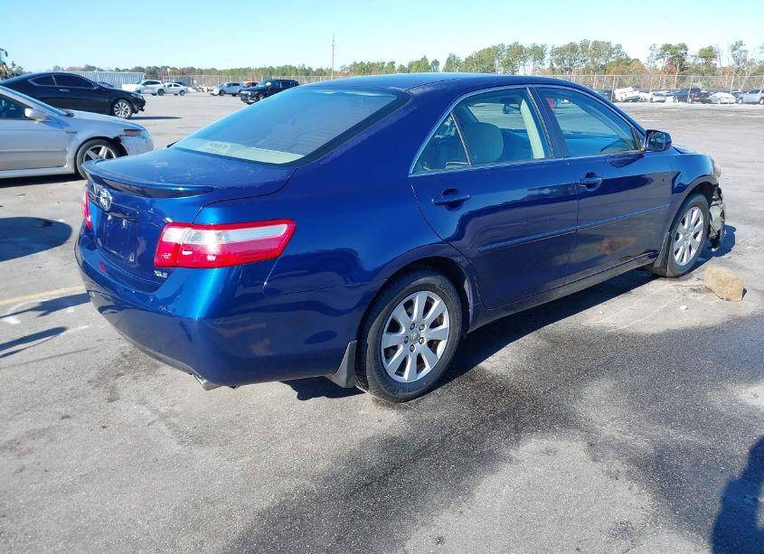 Photo 4 of 2007 Toyota Camry XLE (VIN 4T1BE46K37U158504)