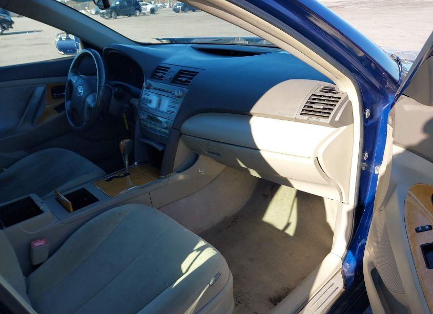 Photo 5 of 2007 Toyota Camry XLE (VIN 4T1BE46K37U158504)