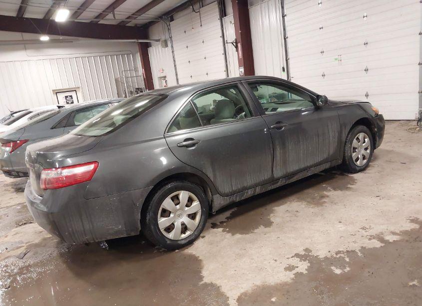 Photo 4 of 2007 Toyota Camry LE (VIN 4T1BE46K37U174881)