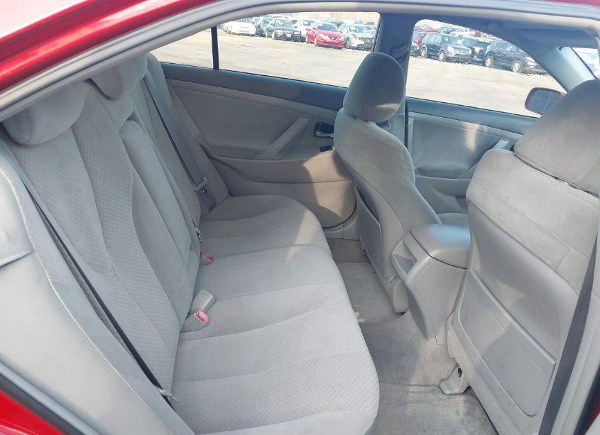 Photo 8 of 2007 Toyota Camry LE (VIN 4T1BE46K37U189560)