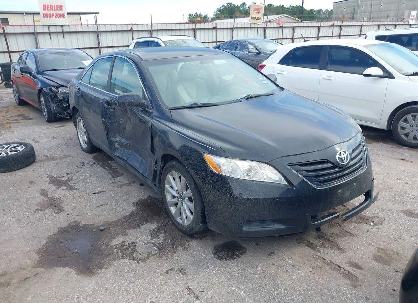 2007 Toyota Camry LE (VIN 4T1BE46K37U503739) main photo