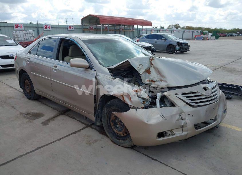 2007 Toyota Camry LE (VIN 4T1BE46K37U535414) main photo