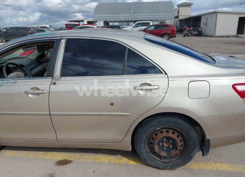 Photo 17 of 2007 Toyota Camry LE (VIN 4T1BE46K37U535414)