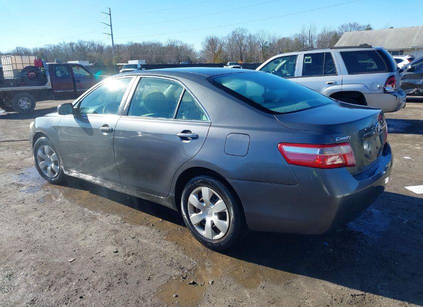 Photo 3 of 2007 Toyota Camry LE (VIN 4T1BE46K37U540029)
