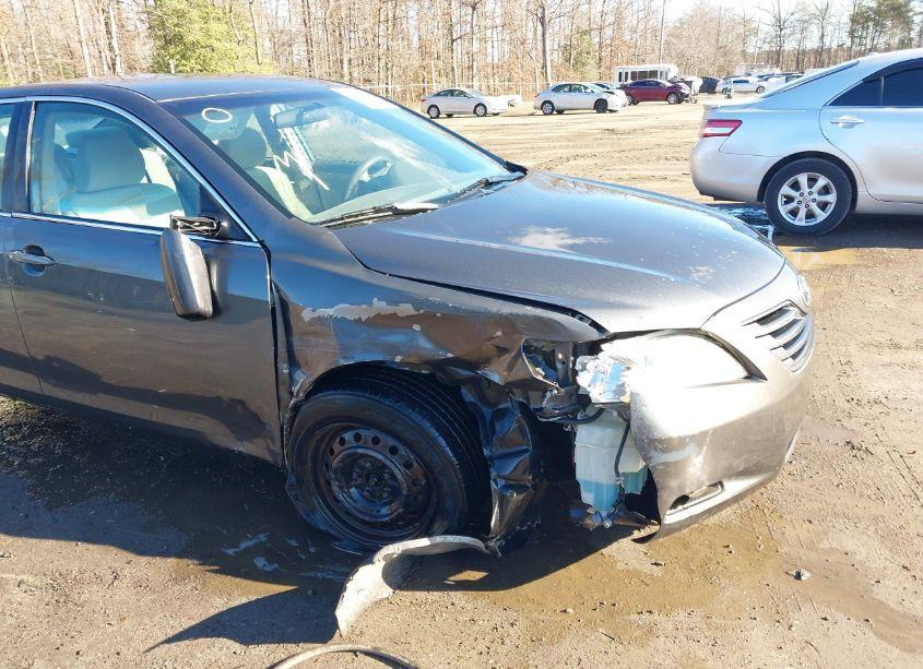 Photo 6 of 2007 Toyota Camry LE (VIN 4T1BE46K37U540029)