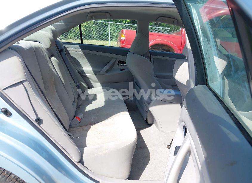 Photo 8 of 2007 Toyota Camry LE (VIN 4T1BE46K37U540743)