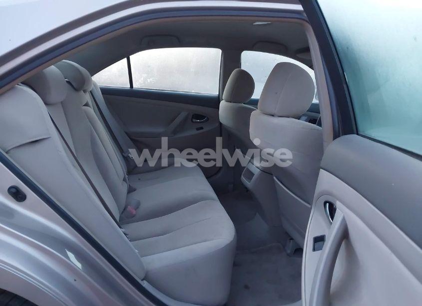 Photo 8 of 2007 Toyota Camry LE (VIN 4T1BE46K37U558305)