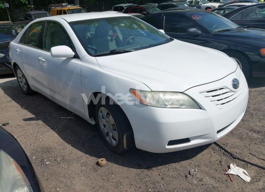 2007 Toyota Camry LE (VIN 4T1BE46K37U570017) main photo