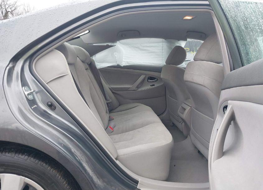 Photo 8 of 2007 Toyota Camry LE (VIN 4T1BE46K37U605445)