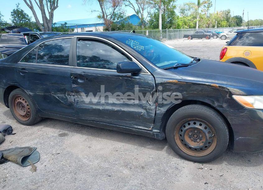 Photo 6 of 2007 Toyota Camry LE (VIN 4T1BE46K37U614162)