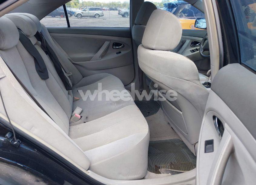 Photo 8 of 2007 Toyota Camry LE (VIN 4T1BE46K37U614162)