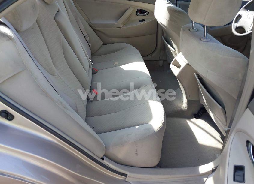 Photo 8 of 2007 Toyota Camry LE (VIN 4T1BE46K37U620981)