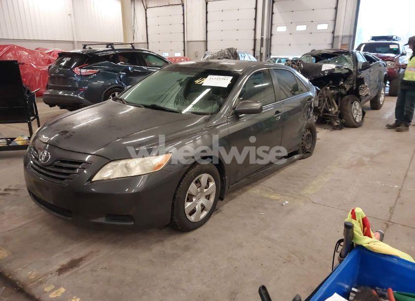 Photo 2 of 2007 Toyota Camry LE (VIN 4T1BE46K37U625274)