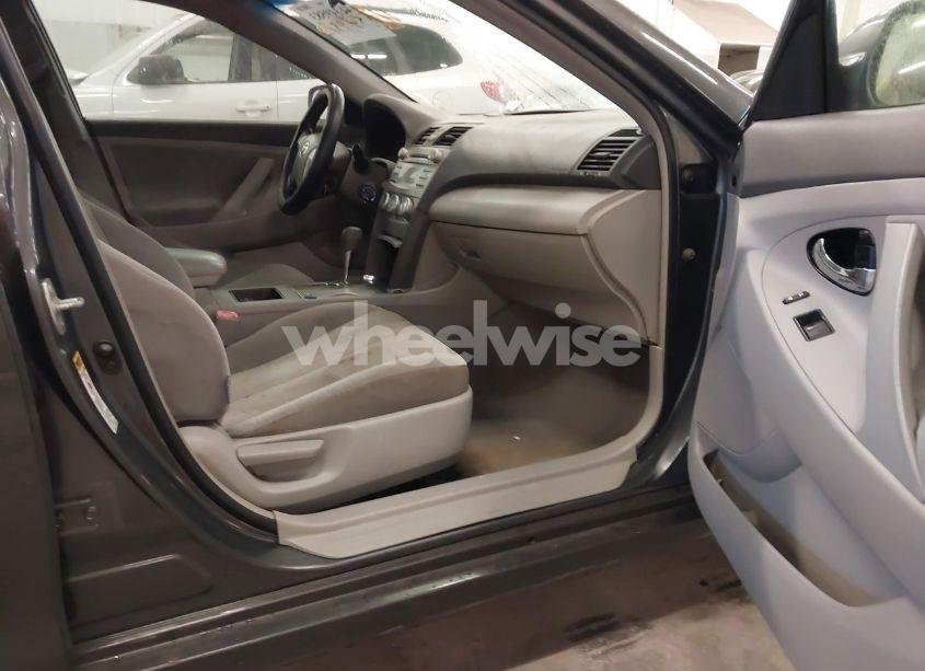 Photo 5 of 2007 Toyota Camry LE (VIN 4T1BE46K37U625274)