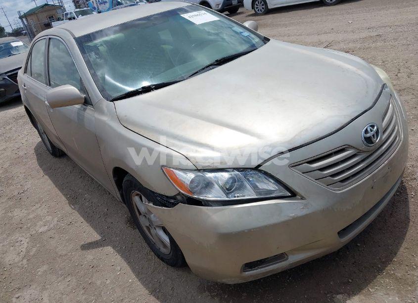 2007 Toyota Camry LE (VIN 4T1BE46K37U628899) main photo